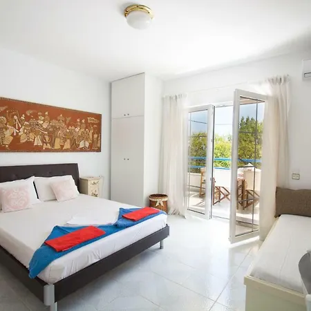 Tatil Evi Romantic Seafront Studio - Dream Garden *